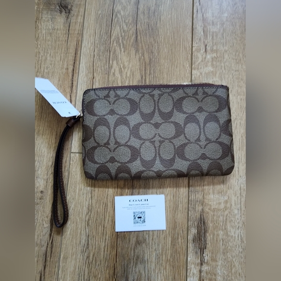 NWT Coach Crossgrain Signature Leather Corner Zip Wristlet Wallet Brown 6648 - Picture 3 of 7